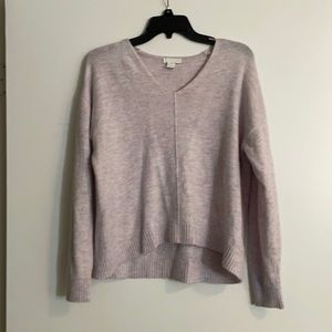 Cute pink/purple v neck sweater shirt
